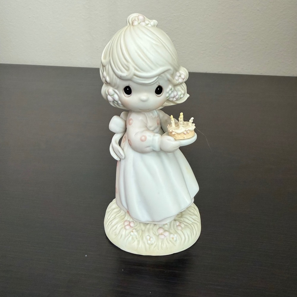 Precious Moments May Your Birthday Be A Blessing Girl Cake Figurine 524301 1990